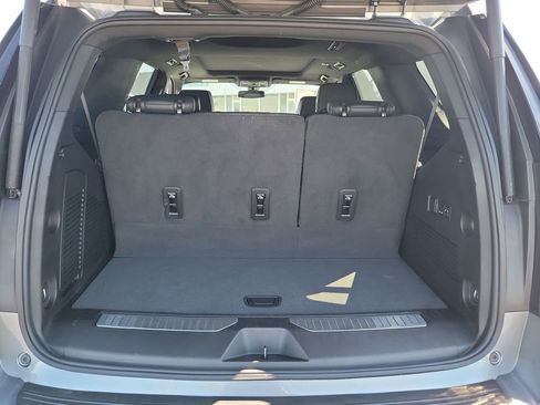 Used 2022 Chevrolet Tahoe Z71 w/ Luxury Package image 26