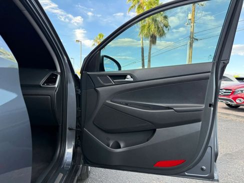 Used 2016 Hyundai Tucson Limited image 33