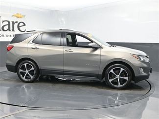 Used 2019 Chevrolet Equinox LT image 1