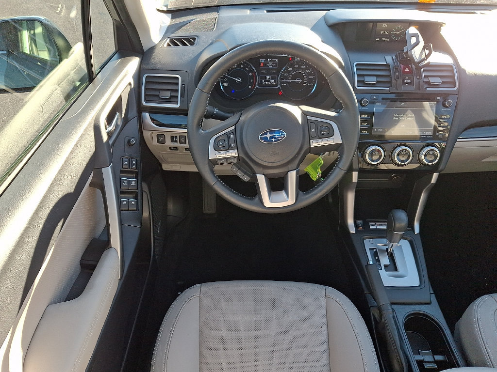 Used 2017 Subaru Forester 2.5i Limited AWD/4WD image 2