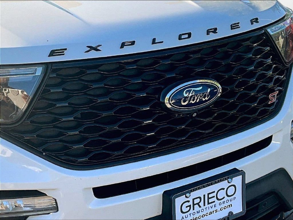 Used 2020 Ford Explorer ST w/ Premium Technology Package AWD/4WD image 35