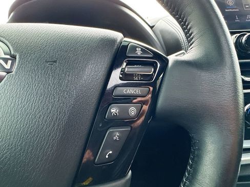 Used 2024 Nissan Armada SL w/ Midnight Edition Package image 11