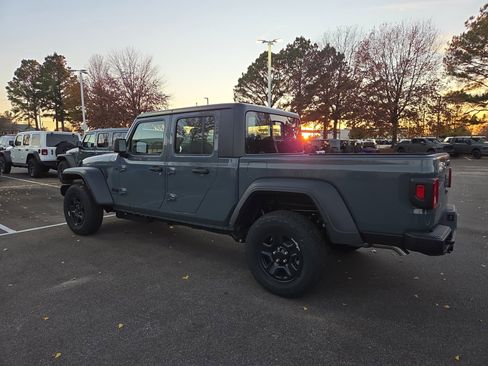 New 2026 Jeep Gladiator Sport image 3