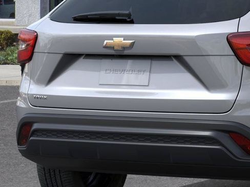 New 2026 Chevrolet Trax LS FWD image 14