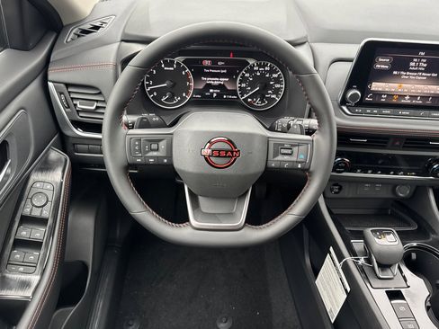 New 2026 Nissan Rogue SV image 11