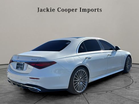 Used 2021 Mercedes-Benz S 580 4MATIC Sedan image 5