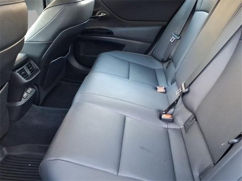 Certified 2023 Lexus ES 300h w/ Premium Package image 6