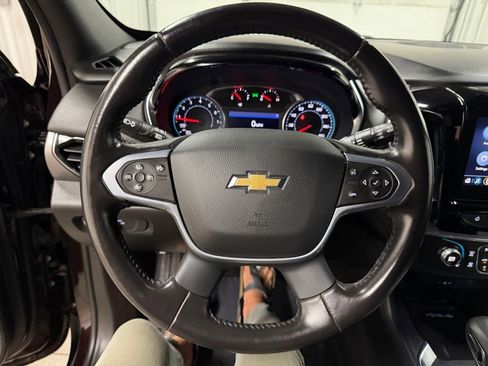 Certified 2022 Chevrolet Traverse LT w/ LPO, Floor Liner Package AWD/4WD image 38