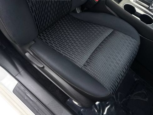 Used 2017 Nissan Altima 2.5 SV FWD image 46