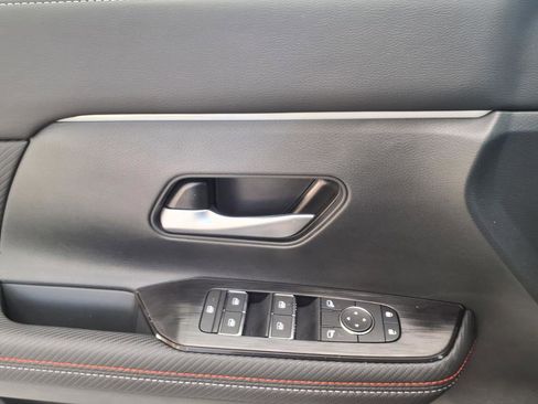 New 2026 Nissan Kicks SR image 27