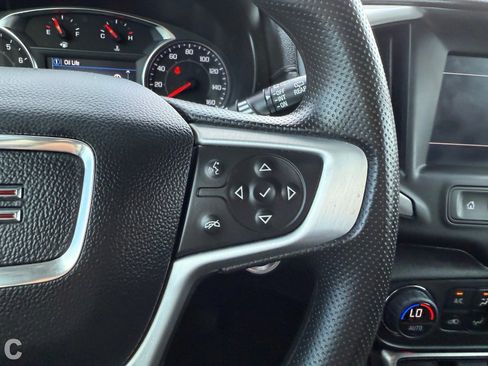 Certified 2023 GMC Terrain SLE w/ Driver Convenience Package image 30