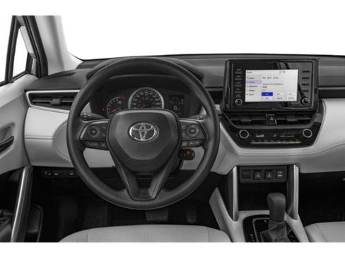 Certified 2022 Toyota Corolla Cross LE w/ Moonroof Package image 7