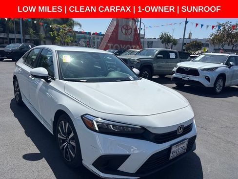 Used 2023 Honda Civic EX image 2