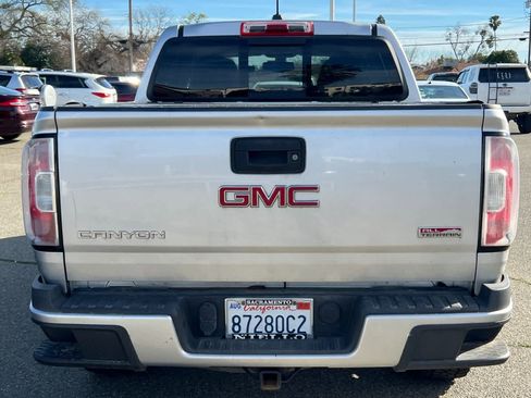 Used 2016 GMC Canyon SLE w/ All Terrain Package image 5