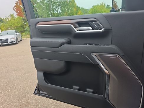 New 2026 GMC Sierra 2500 Denali w/ Denali Reserve Package image 27