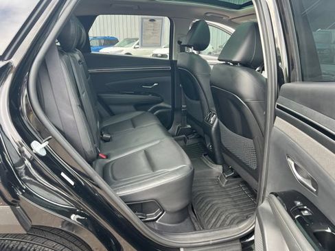 Used 2022 Hyundai Tucson Limited AWD/4WD image 16