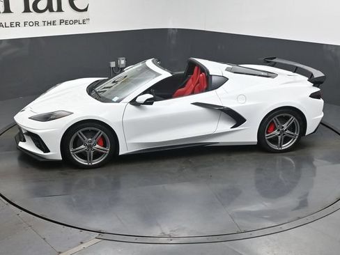 New 2027 Chevrolet Corvette Stingray Coupe w/ 1LT RWD image 39