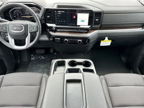 New 2026 GMC Sierra 1500 Elevation w/ Elevation Select Package AWD/4WD image 15