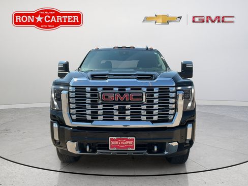 Used 2024 GMC Sierra 2500 Denali w/ Denali Reserve Package AWD/4WD image 2