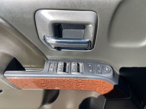 Used 2017 GMC Sierra 1500 SLE w/ SLE Value Package image 25