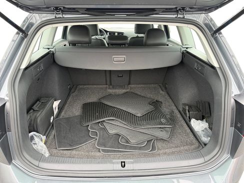 Used 2019 Volkswagen Golf Alltrack SE AWD/4WD image 17