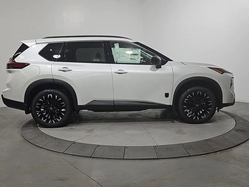 New 2026 Nissan Rogue SV AWD/4WD image 6