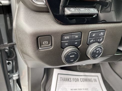 Used 2023 Chevrolet Silverado 1500 High Country w/ Technology Package AWD/4WD image 15