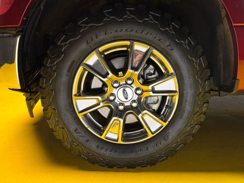 Used 2017 Ford F150 XLT w/ Equipment Group 302A Luxury image 10