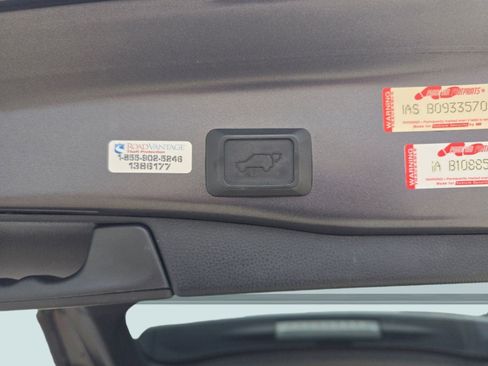 Used 2019 Toyota RAV4 XLE image 30