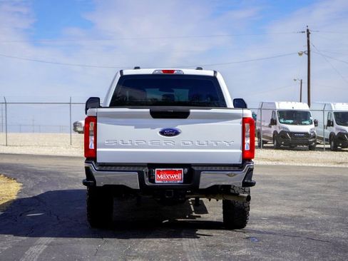 Used 2024 Ford F250 XL w/ Snow Plow Prep Package image 6