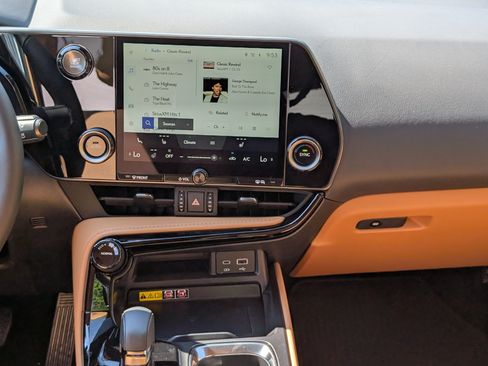 New 2026 Lexus NX 350 AWD image 14