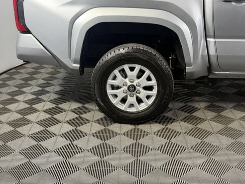 Used 2024 Toyota Tacoma SR5 RWD image 11