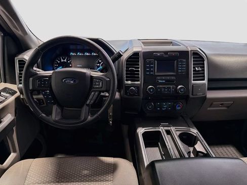 Used 2015 Ford F150 XLT w/ Equipment Group 301A Mid AWD/4WD image 18