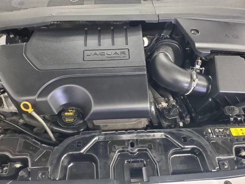 Used 2021 Jaguar E-PACE SE AWD/4WD image 4