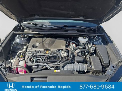 Used 2025 Toyota Camry XSE FWD image 20