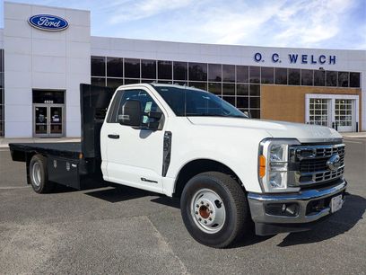 New 2023 Ford F350 XL w/ XL Chrome Package