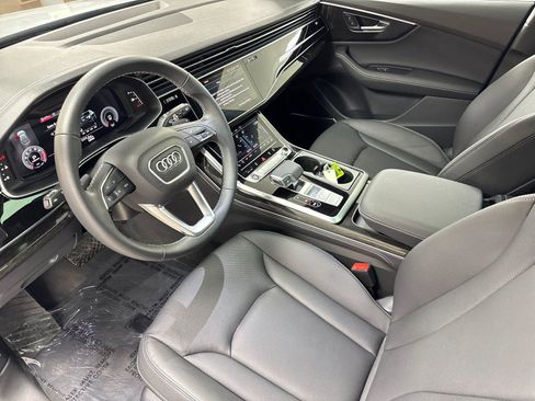 Used 2025 Audi Q8 Premium Plus w/ Premium Plus Package AWD/4WD image 10