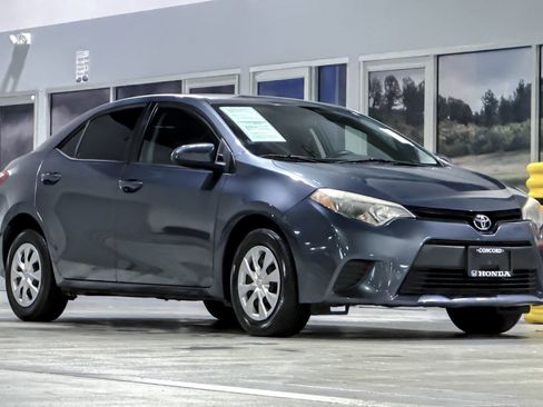 Used 2016 Toyota Corolla L image 6