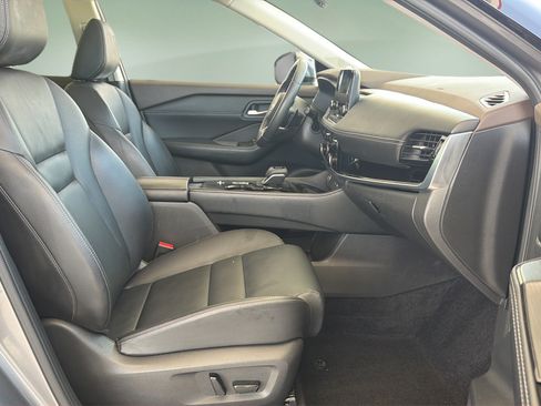 Certified 2023 Nissan Rogue SL w/ SL Premium Package FWD image 11