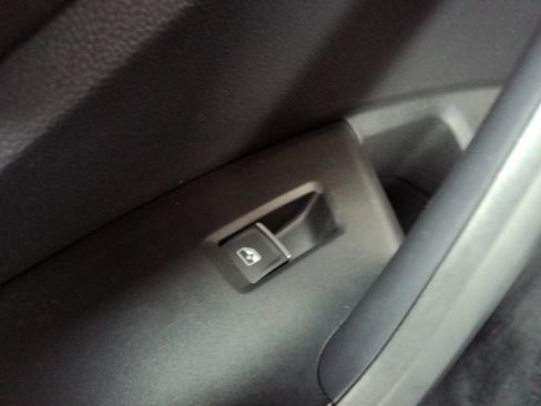 Used 2021 Volkswagen Jetta S w/ Driver Assistance Package image 25