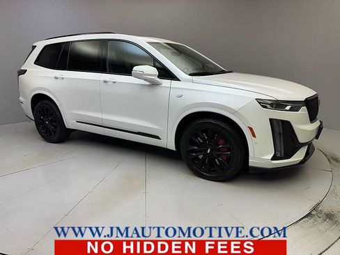 Used 2023 Cadillac XT6 Sport w/ LPO, ONYX Package AWD/4WD image 7