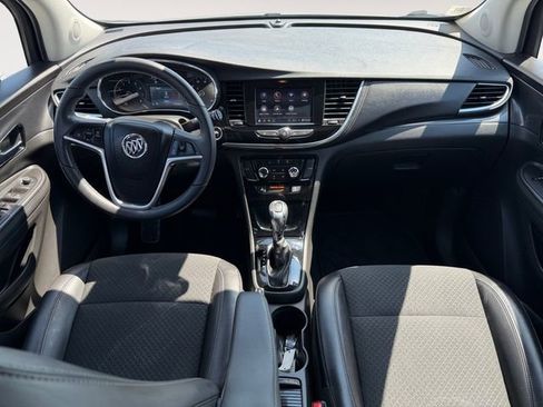 Used 2022 Buick Encore Preferred w/ Safety Package AWD/4WD image 8