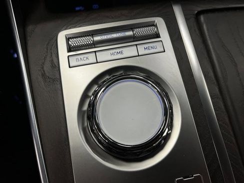 Used 2024 Genesis GV80 3.5T w/ Advanced Package image 27