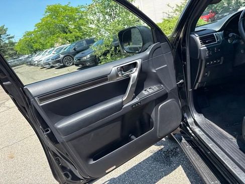 Used 2023 Lexus GX 460 Premium w/ Premium Package AWD/4WD image 41