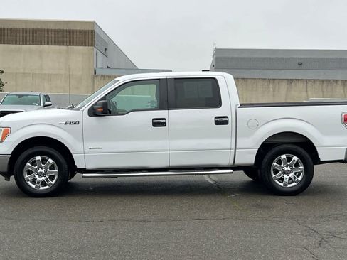 Used 2014 Ford F150 XLT w/ Equipment Group 302A Luxury image 9