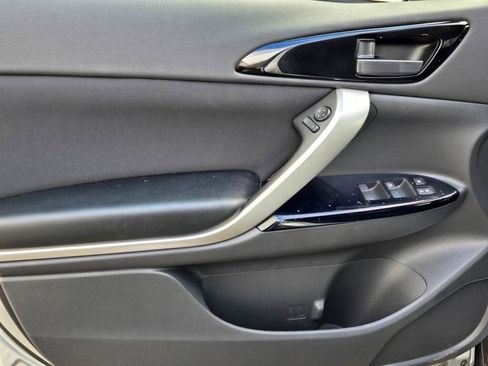 New 2025 Mitsubishi Eclipse Cross LE image 15