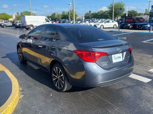 Used 2019 Toyota Corolla SE FWD image 7