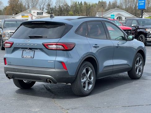 Used 2025 Ford Escape ST-Line w/ Tech Pack #1 AWD/4WD image 43
