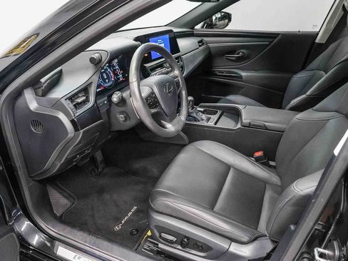 Used 2024 Lexus ES 350 w/ Premium Package FWD image 18