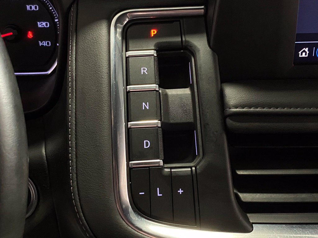 Used 2024 Chevrolet Suburban LS AWD/4WD image 25